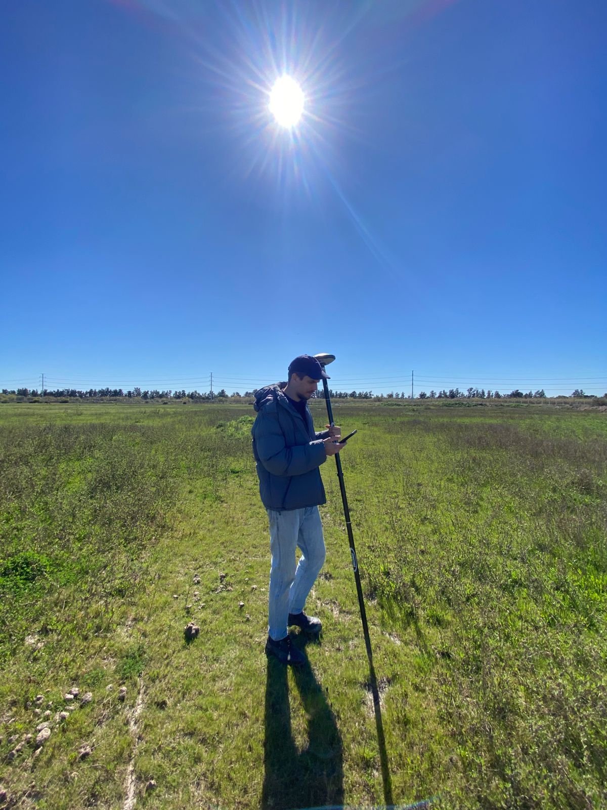 Relevamiento topográfico en un terreno rural